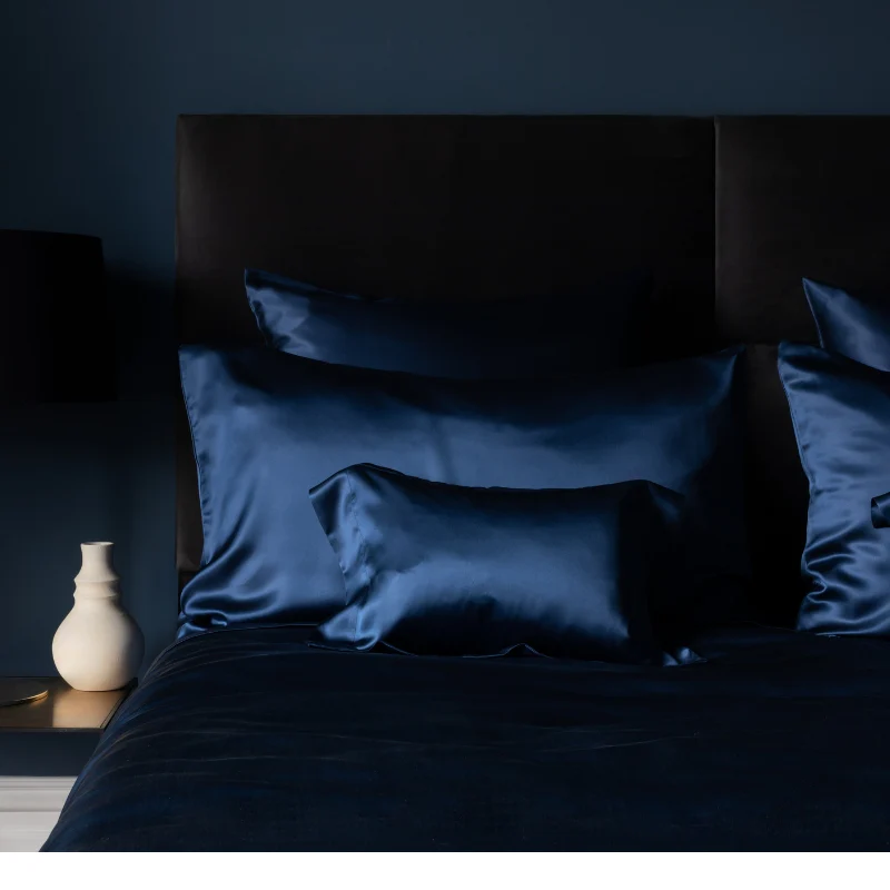 Navy Silk Pillowcase - Image 5